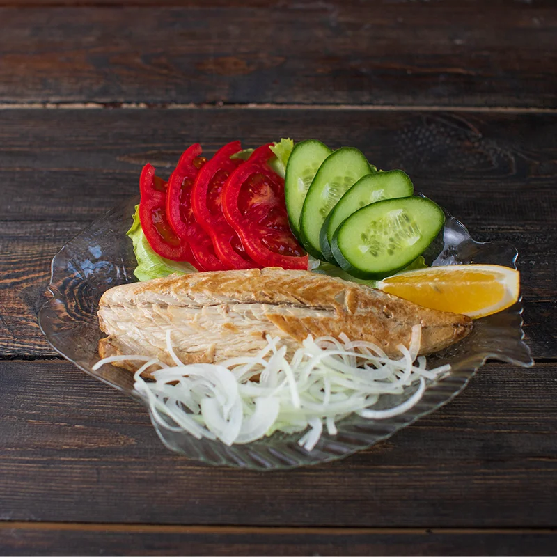Fish dish (plate)