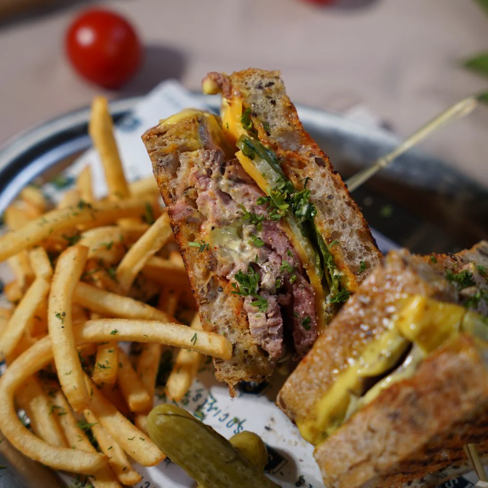 CUBAN SANDWICH