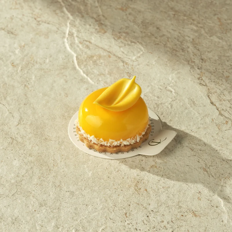Mini-desert "Mango-marakuyya"
