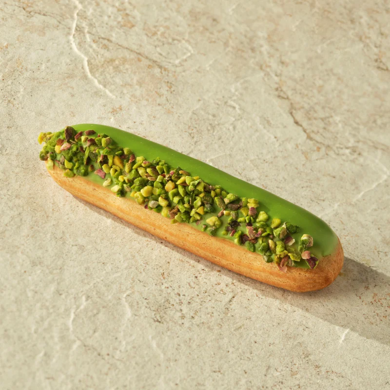 Pistachio Éclair