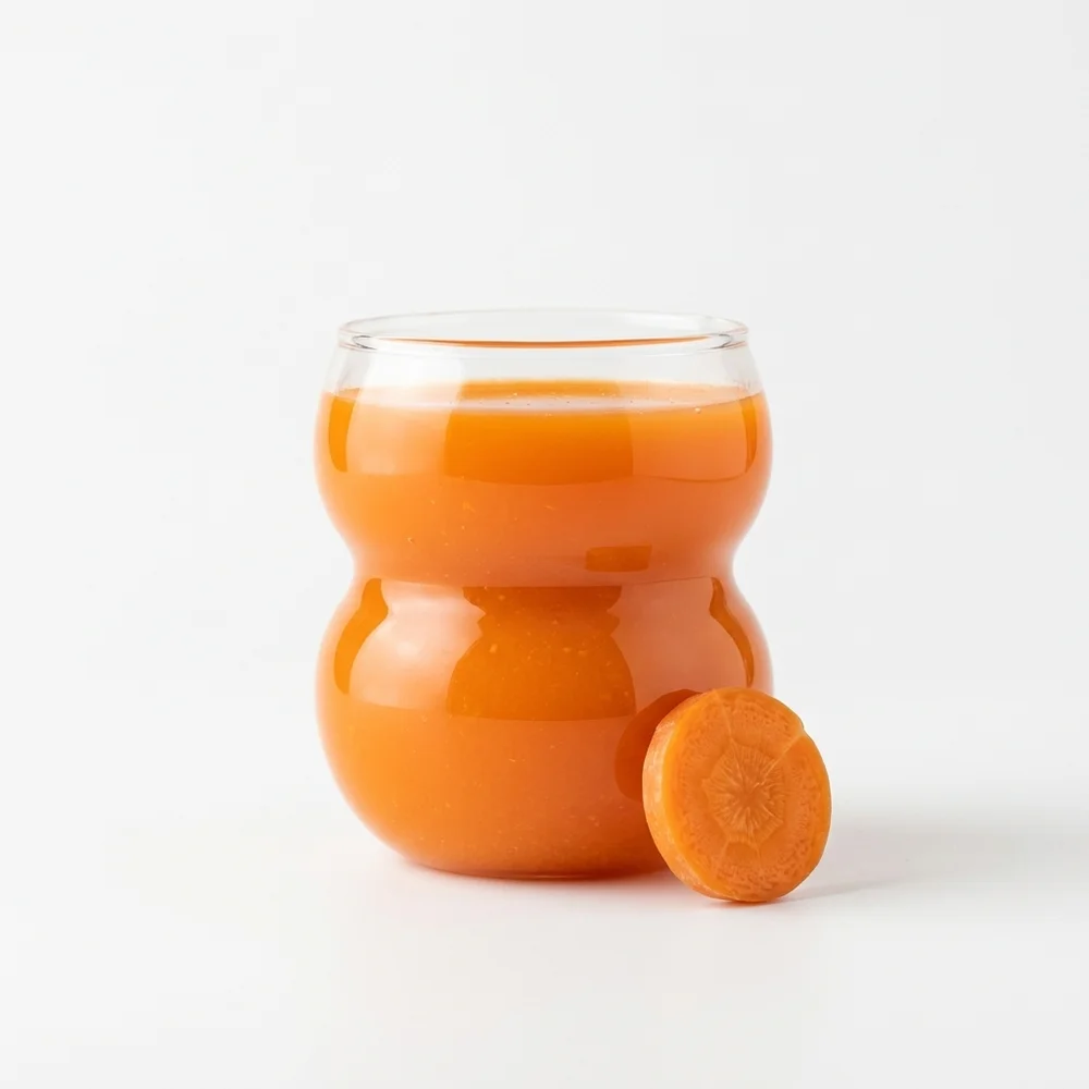 Fresh carrot juice