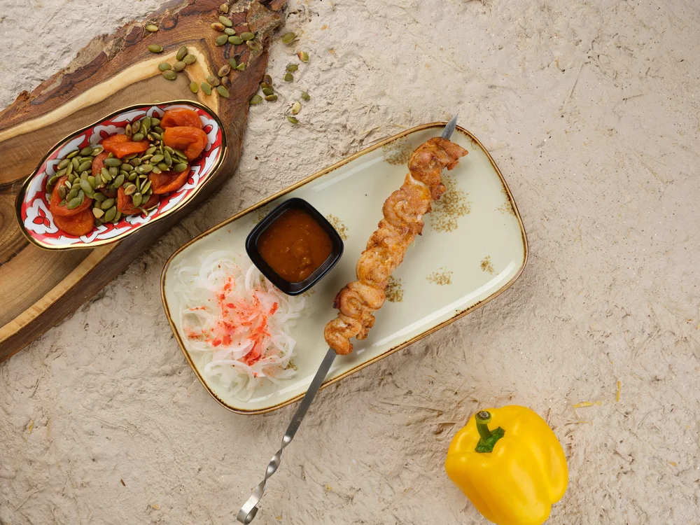 Tovuq go'shtidan kabob