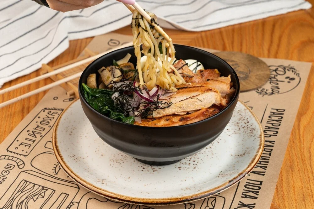 Tovuqli ramen